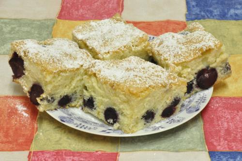 Jak uvařit třešňová bublanina? Snadné recept, připravený za 45 - 60 minut